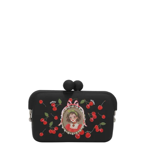 NK25038 CHERRY LIPS-BLACK MONEDERO COMPACTO DE SILICONA
